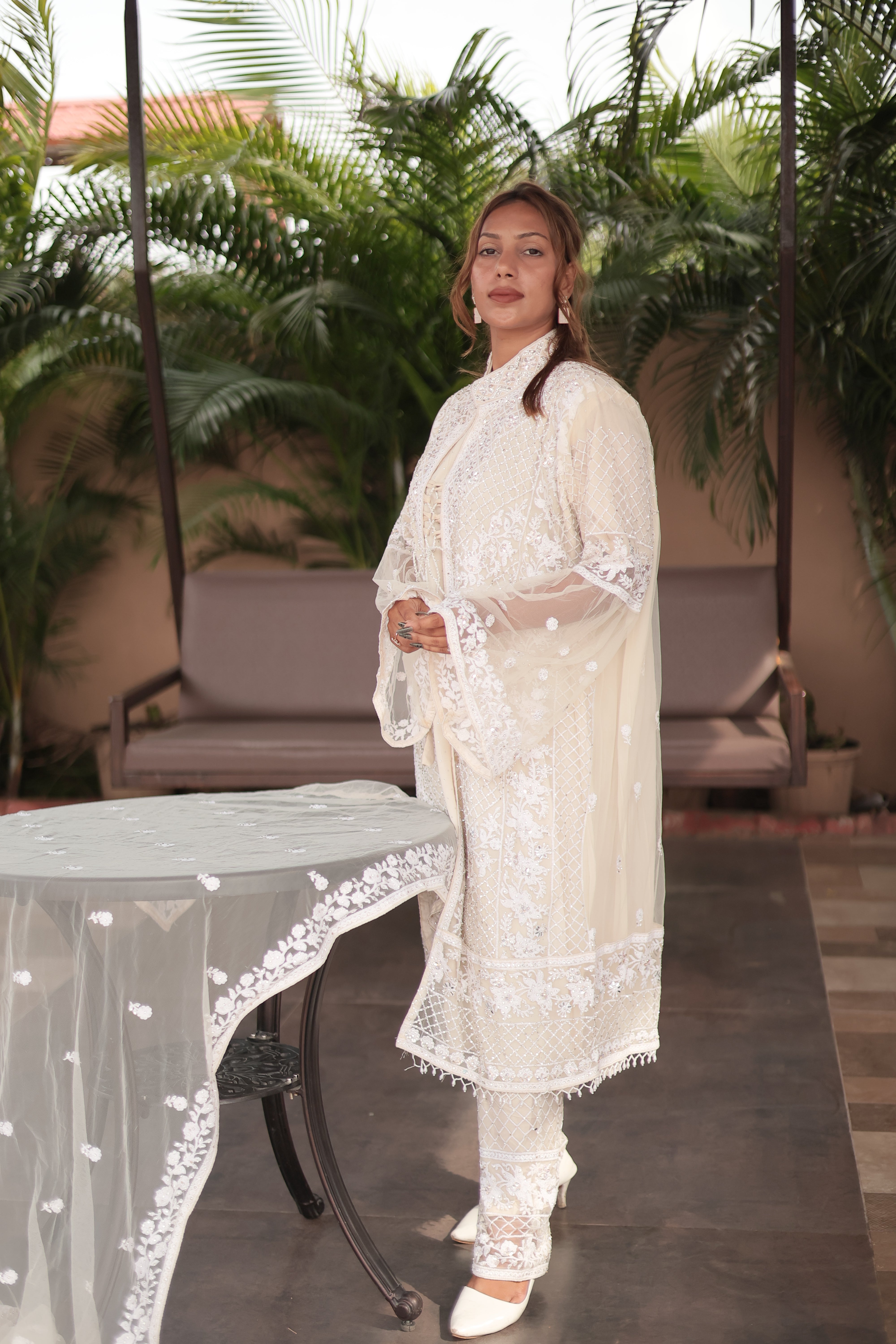 Ivory Luxe Hand Embroidered Kurta Set with Organza Dupatta