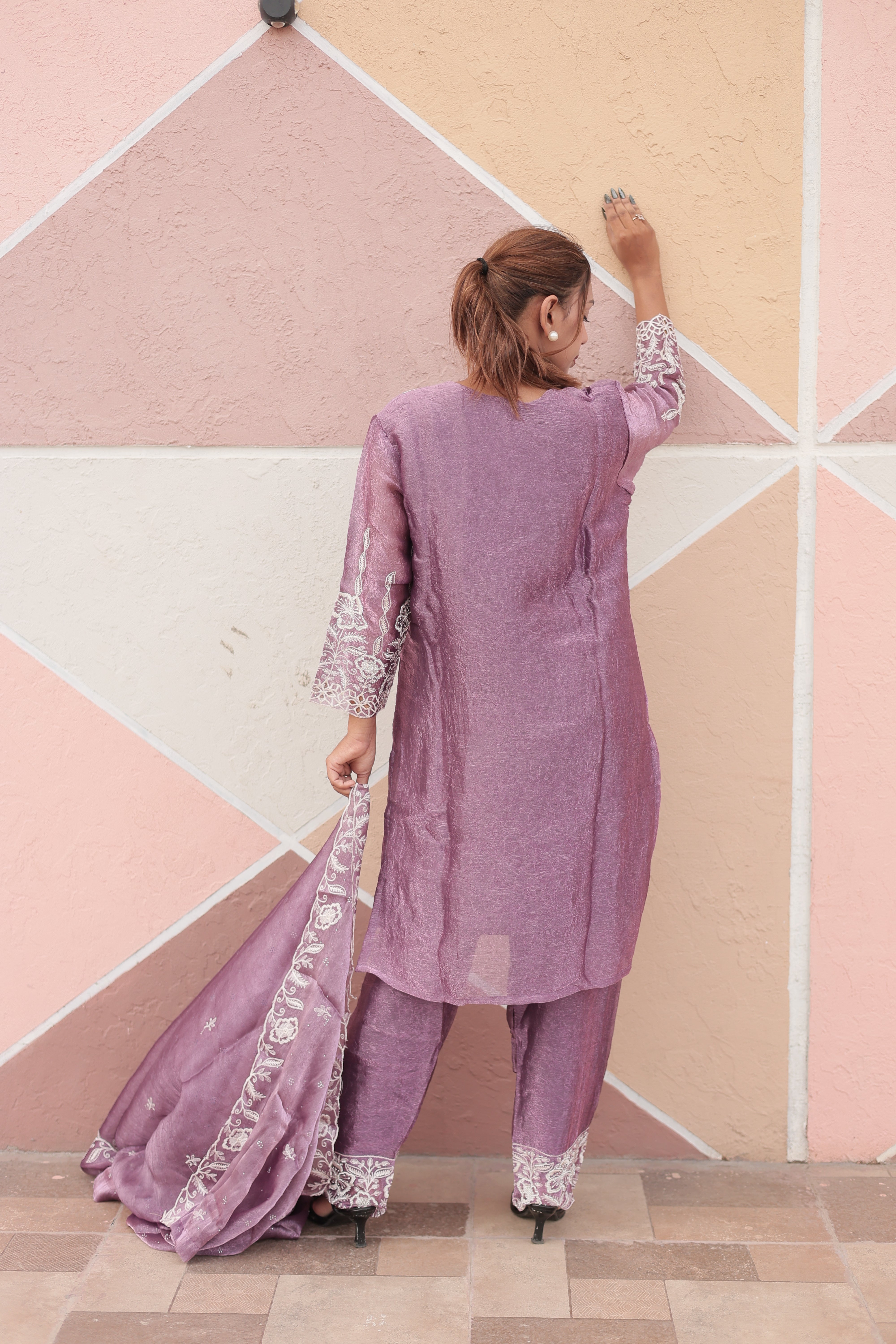 Dusty Lavender Luxury Embroidered Kurta Set with Embroidered Dupatta